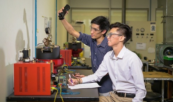 泰莱大学课程设置指南：本科硕士必修课一览